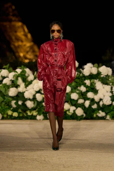 Look 27